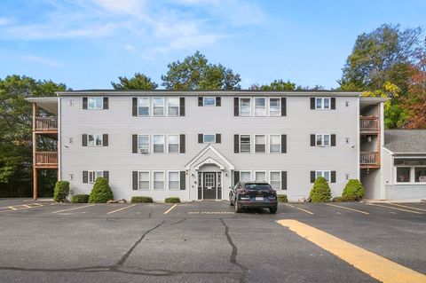 6 Warsaw Ave 6 Dudley MA 01571