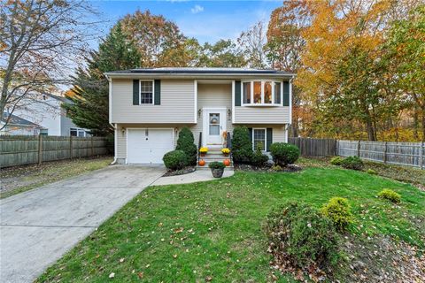 74 Plum Road East Providence RI 02915