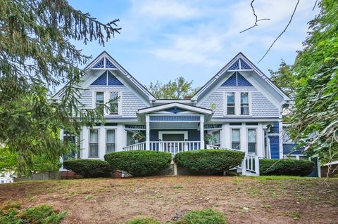 179 Elm Street Amesbury MA 01913