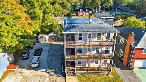 79 Fairlawn Ave Southbridge MA 01550