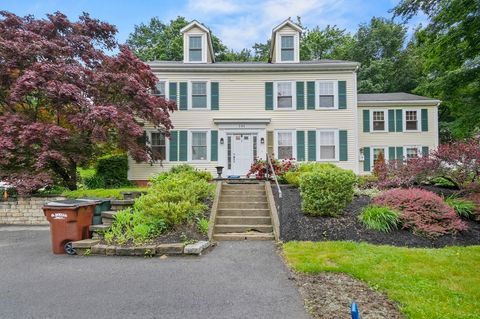 161 Elm St A Amesbury MA 01913