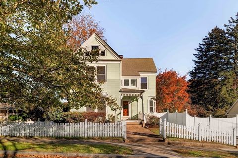 37 Monatiquot Ave Braintree MA 02184