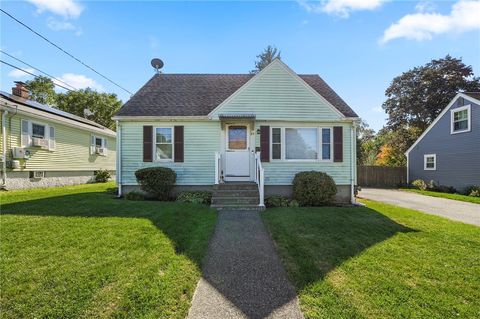 87 Vincent Street East Providence RI 02914