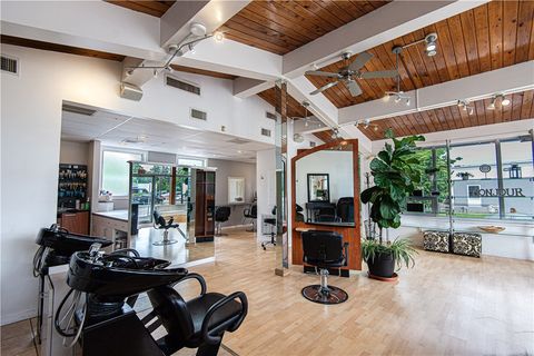 982 Willett Avenue East Providence RI 02915