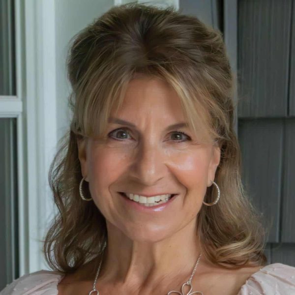 andrea delahunty headshot 0125