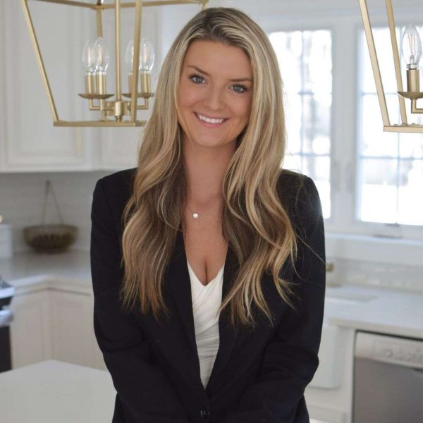 Ashley Marrama headshot