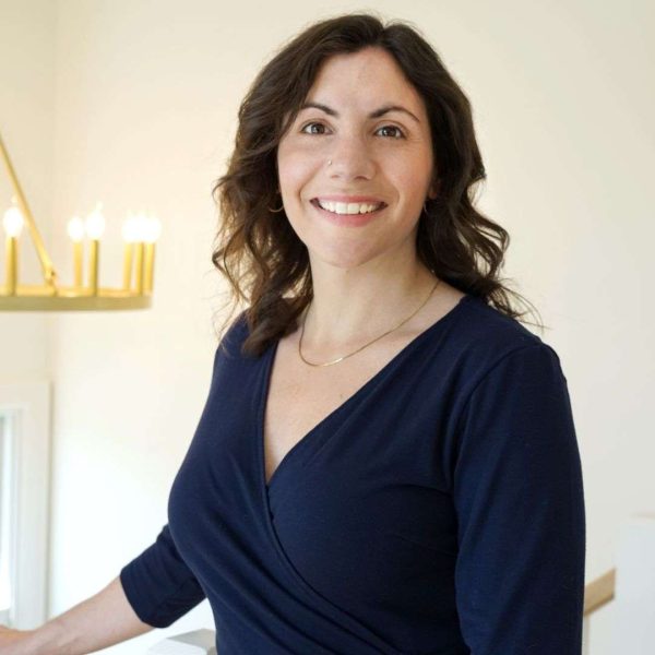 Carla Ricci headshot 0925