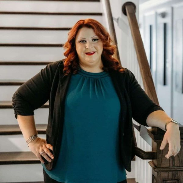 Carolyn Kennedy Realtor Headshot