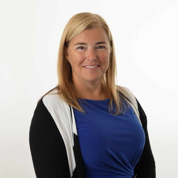 Cindy Senra headshot SQ 0823