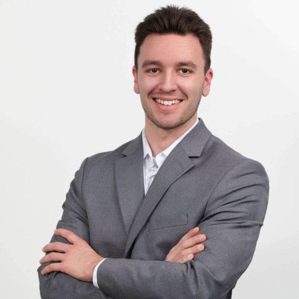 Evan St. Arnauld headshot 0725