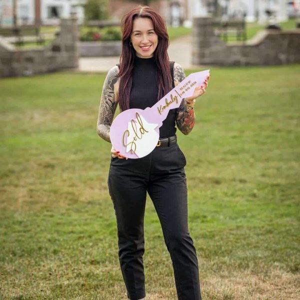 kim-mclaine-headshot-0825