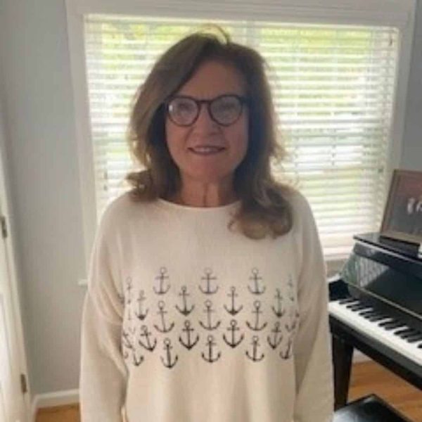 Lisa Murray, headshot