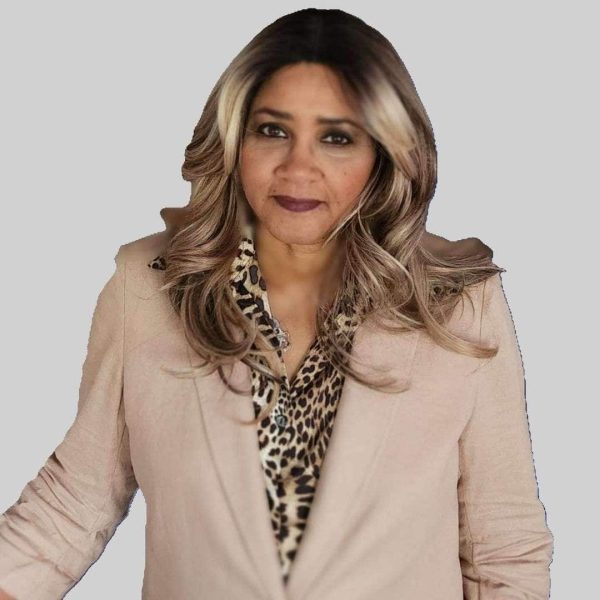 Veronica Ivy Murtagh headshot 0725