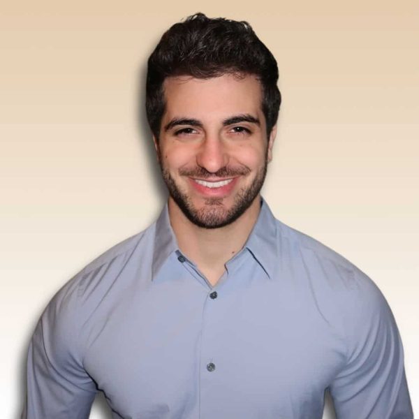 Zaki Greige heashot 0225