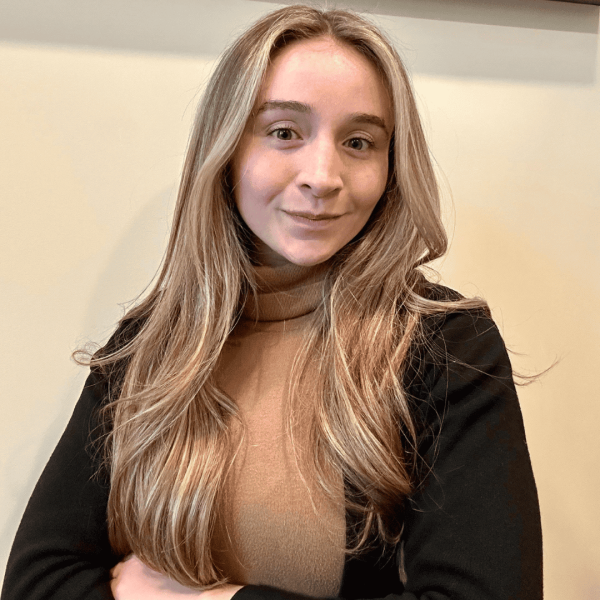 Brooke Delahunty headshot sq 0523