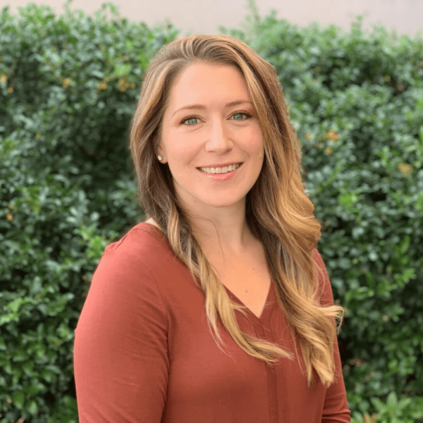 Lindsay-Jarvis-headshot-SQ