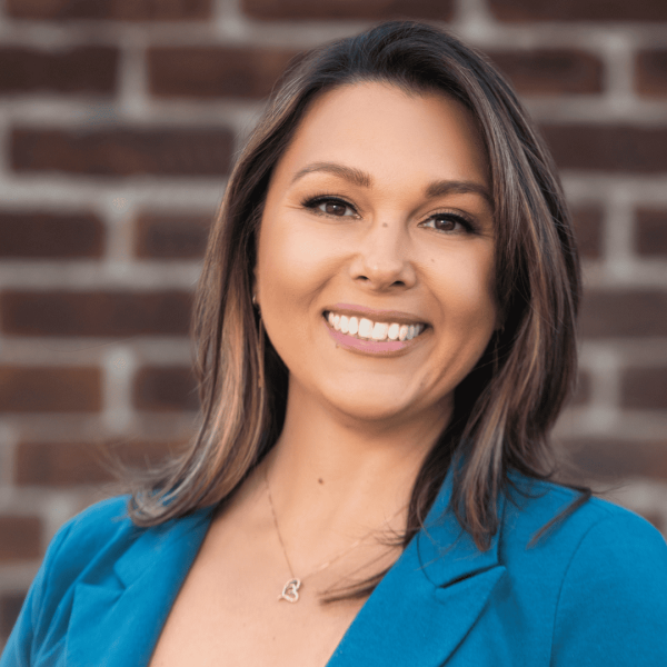 Sarah Schouler Headshot SQ NEW 0522